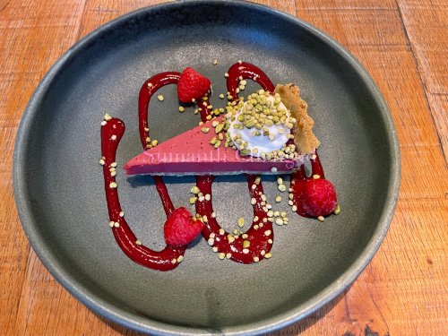 Pistachio and raspberry tart